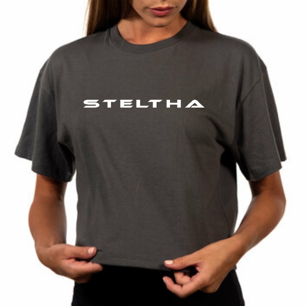 STELTHA women’s relaxed crop dark gray T-shirt - Picture 1 of 2